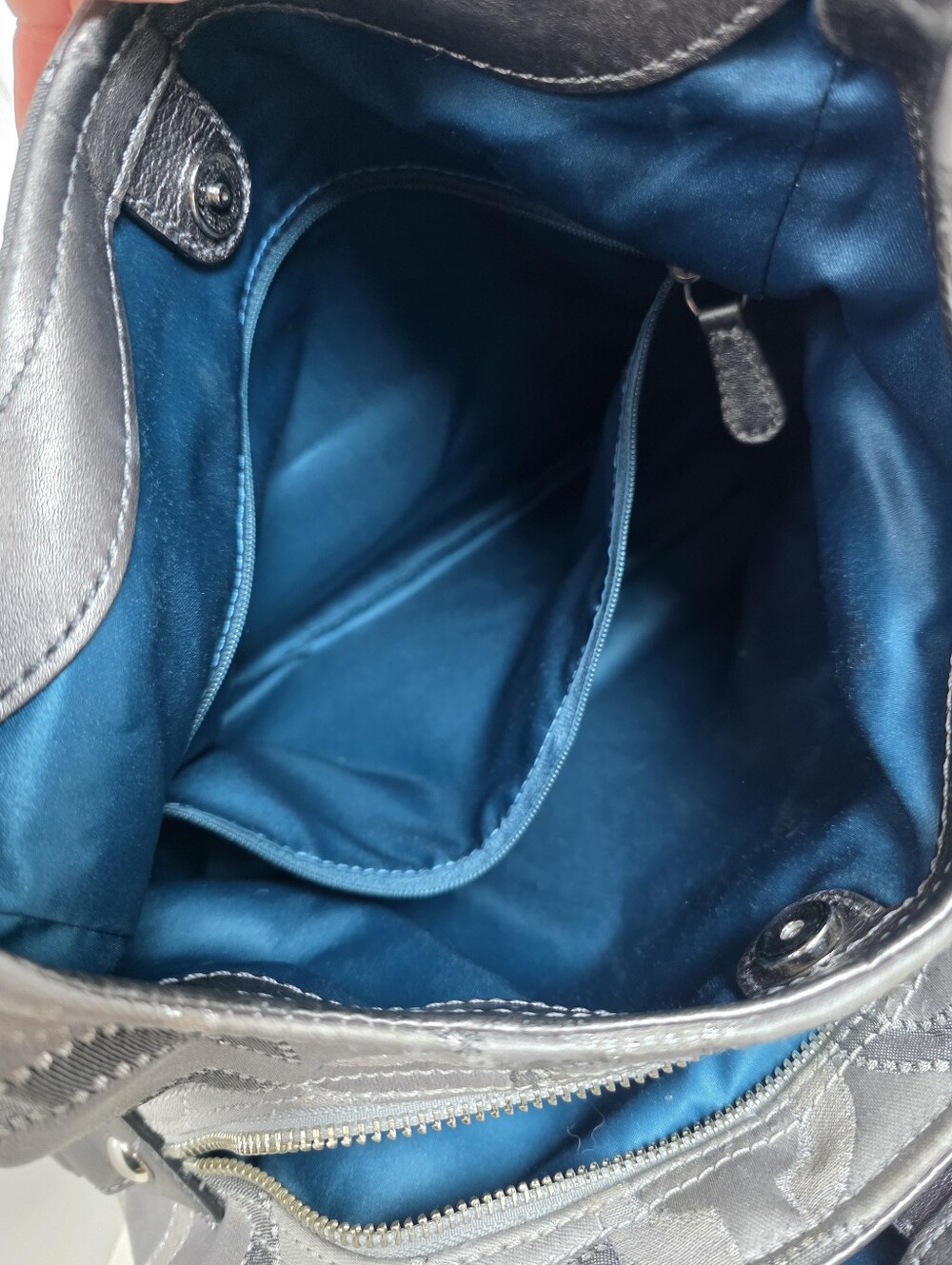 Coach Madison Maggie Silver Gray Signature Hobo Shoulder Bag & Matching Wallet - Picture 11 of 16
